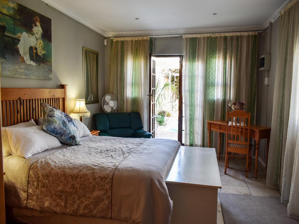Auberge Alouette Guesthouse Franschhoek Extérieur photo